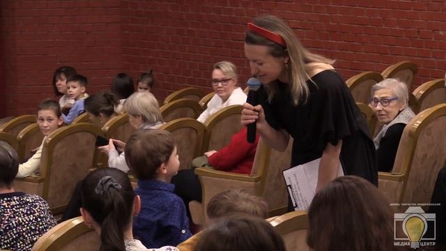 Концерт "Посвящение женщине" смотреть онлайн