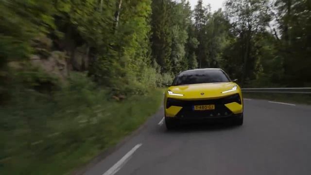 Fearless First Drive: Conquering the 2024 Lotus Eletre смотреть онлайн
