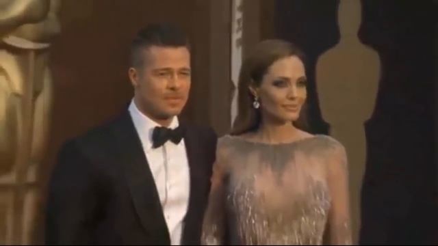 The eldest son of Brad Pitt reveals "you're not my father" смотреть онлайн