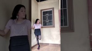 Crossdresser/Ladyboy Rhoda Top shimmering with black skirt #video