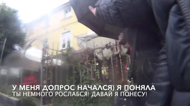 Подход к девушке на улице или быстрое свидания с Сочной блондинкой. Пикап в Киеве смотреть онлайн