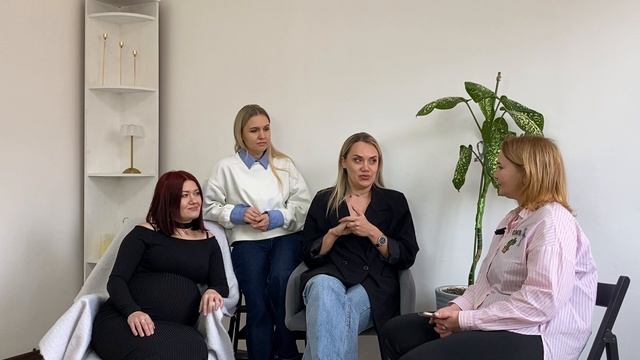 Женщины в делах: истории успеха и вдохновения.