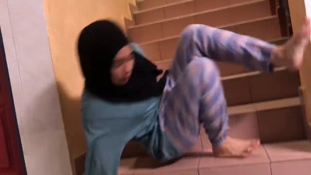 KAK ENGKU TURUNKAN ILMUU DEKAT UYAINA!!!( jujurah nikahi aku ) disebalik tabir смотреть онлайн