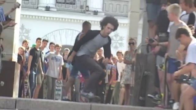 Kiev,Ukraine Go Skateboarding Day 2013 смотреть онлайн