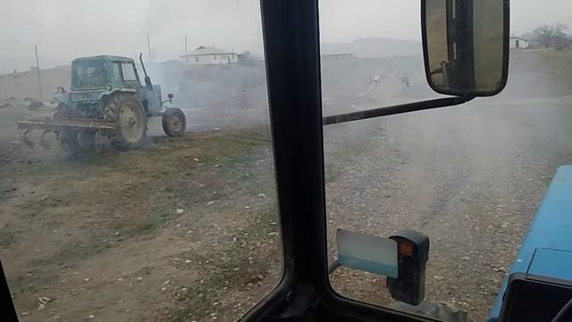 Pojar.traktor .MTZ.80.P. na. Trase смотреть онлайн