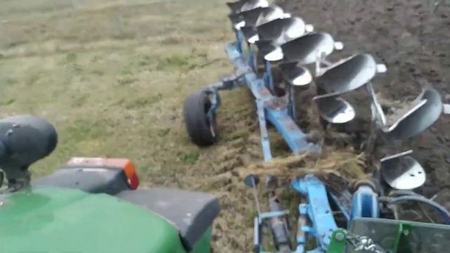 Пахота кукурудзи плугом lemken смотреть онлайн