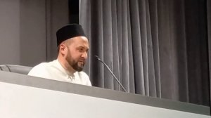 БЕЗНЕҢ ТАРИХ: Актаныш гимназиясендә Рамил хәзрәт Юныс белән очрашу