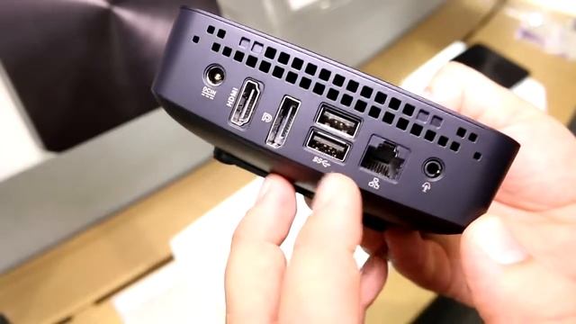ASUS VivoMini UN65 mit Intel Skylake Hands On deutsch смотреть онлайн