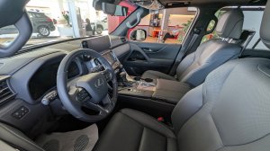 Lexus LX 500d  2025 новинка ocenka48.com если ДТП