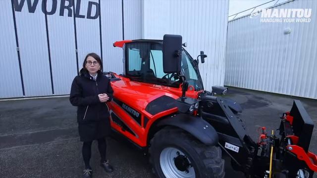 Manitou ULM Ultra Compact Telehandler - Machine Walkaround смотреть онлайн