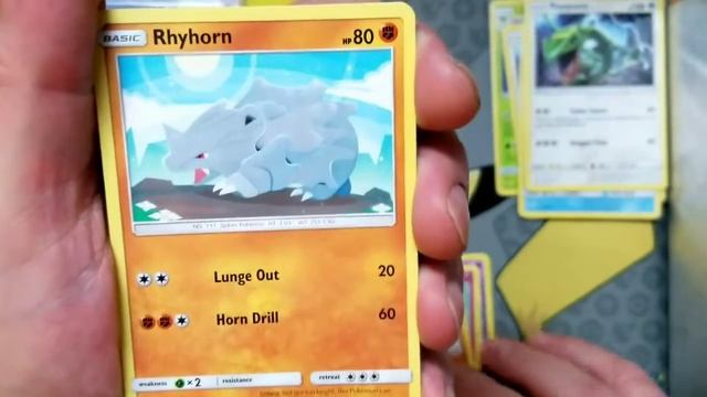 Opening $2.99 Repackaged Pokemon Packs From Best Buy смотреть онлайн