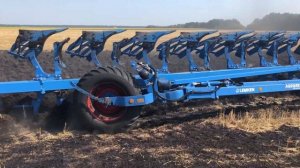 Пахота плуг Lemken (Лемкен) Eurodiamant 11 7+1 и трактор New Holland Т8.410 ч.10