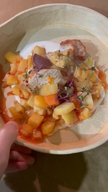 Если нет такой посудины - используем рукав для запекания я 👍 овощи и мясо. смотреть онлайн