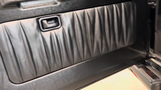 2010 Mercedes G55 AMG Walk Around & Startup смотреть онлайн