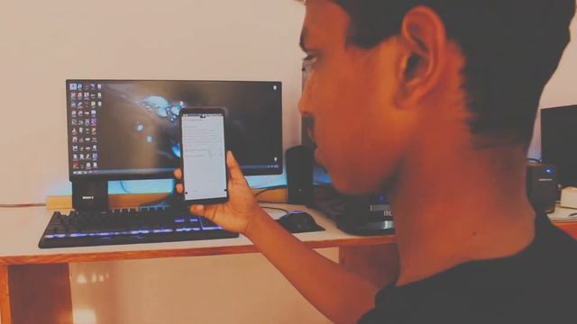 Control Your Smart Phone With Your Face | Eva Facial Mouse | Malayalis Tube смотреть онлайн