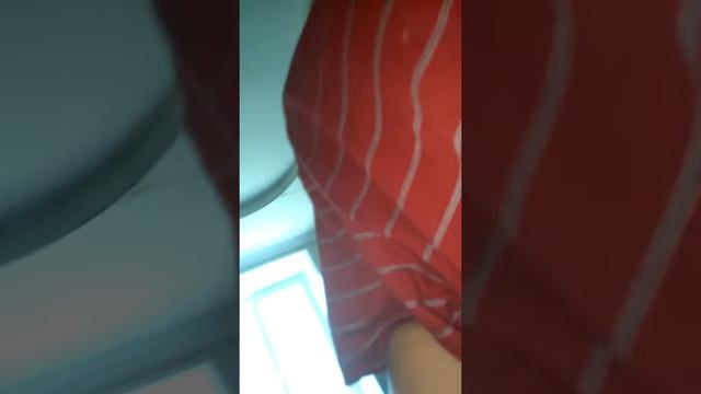 Кто-то стучит в дверь смотреть онлайн