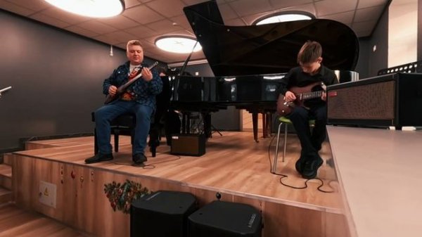 Elvis time/Secret agent man - Surf Time