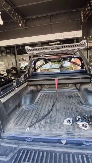 Mercedes X-Class Sürgülü Kapak ve Sepet Uygulama смотреть онлайн