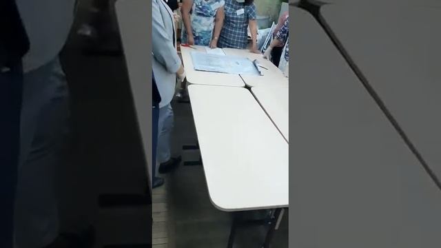 13-09-2020 подсчет голосов в УИК во 2й школе Горячего ключа - открытые сейф-пакеты смотреть онлайн