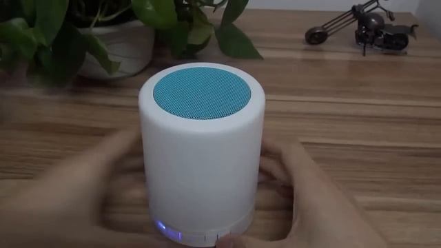 Touch Lamp Portable Speaker смотреть онлайн