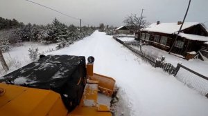 ТРАКТОР КИРОВЕЦ  К 700 А  ТРАКТОР ЧИСТИТ СНЕГ