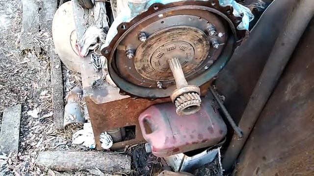 Самодельный мини трактор -  4 Установка маховика и кожуха на двс