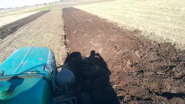 Дт-20. Оранка 2021. Почавсь весняно- польовий сезон. Тяжкий вологий грунт. Під сівбу. смотреть онлайн