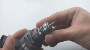 High Quality Fuel Pressure Relief Valve 0281006075 057130764 For Audi/VW