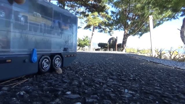 13 Minicars & Blue Convoy! play on the lake ２ смотреть онлайн