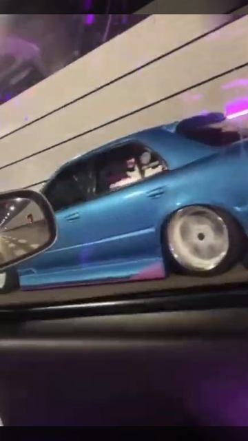 4 door skyline! смотреть онлайн
