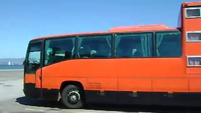 ROTEL TOURS (ROLLING HOTEL) ECCENTRIC MERCEDES BENZ BUS смотреть онлайн