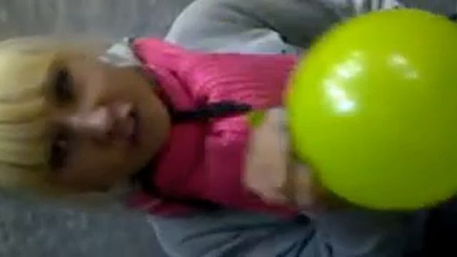 SHarik napolnen geliem).240.mp4 смотреть онлайн