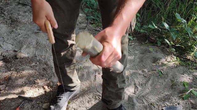 Строительство полноценного и теплого убежища для выживания смотреть онлайн