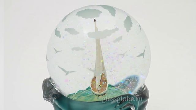 Снежный шар "Парусник " смотреть онлайн