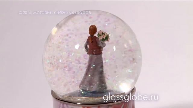 Снежный шар "Лилии для мамы" смотреть онлайн