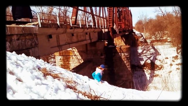 Не большое развлечение) смотреть онлайн