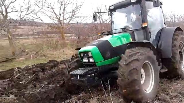 Deutz Fahr 115 la arat in MD смотреть онлайн