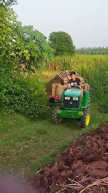 Johndeere 3028en mini tractor on bugghi#nishudeshwal #tractorlover #johndeere #newholland#shorts #y смотреть онлайн