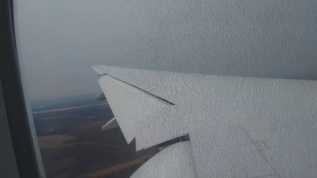 САМОЛЁТ. Работа закрылков крыла при посадке смотреть онлайн