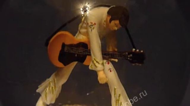 Снежный шар "Элвис Пресли" / Glassglobe.ru / смотреть онлайн