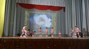 Танцевальная группа