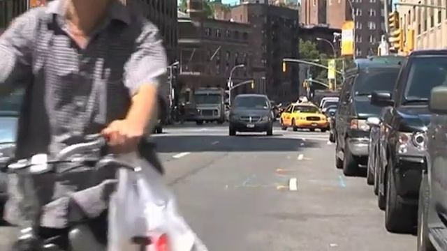 Тест драйв в Нью-Йорке: BE SMART на дороге. смотреть онлайн