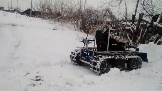 Гусеничный трактор своими руками смотреть онлайн