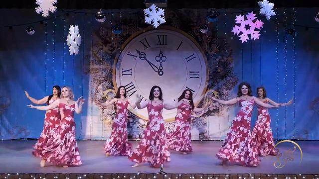 Начинающая группа и Нежельская Олеся - эстрадная арабская песня смотреть онлайн