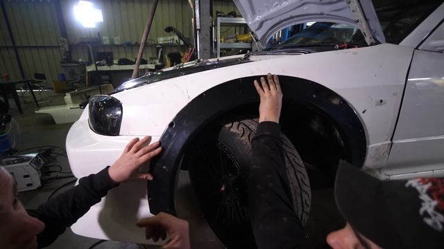 SKYLINE R34 1JZ : nouvelle carrosserie URAS ! смотреть онлайн