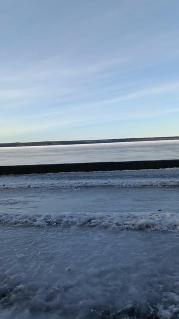 мы с Максимом спускаемся на Волгу часть 4/6 смотреть онлайн