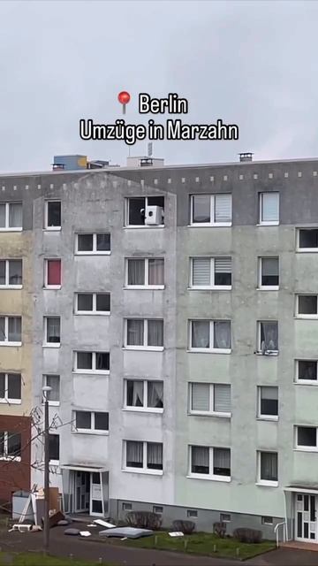 Стиралка из окна 😉✌️😂😂😂 Berlin 😉.mp4 смотреть онлайн