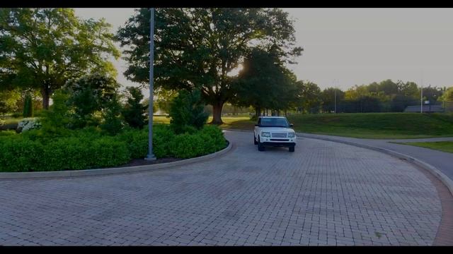 Permavibe - Range Rover 4K Drone Test смотреть онлайн