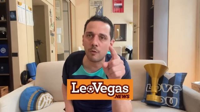 AVETE LA FACCIA COME IL CUL* E IO SU QUESTO ARGOMENTO SARÒ COME LA GOCCIA CHE SCAVA LA ROCCIA! смотреть онлайн