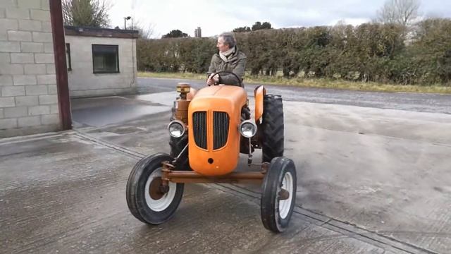 1956 Lamborghini DL30,Super,diesel tractor video NOW SOLD смотреть онлайн